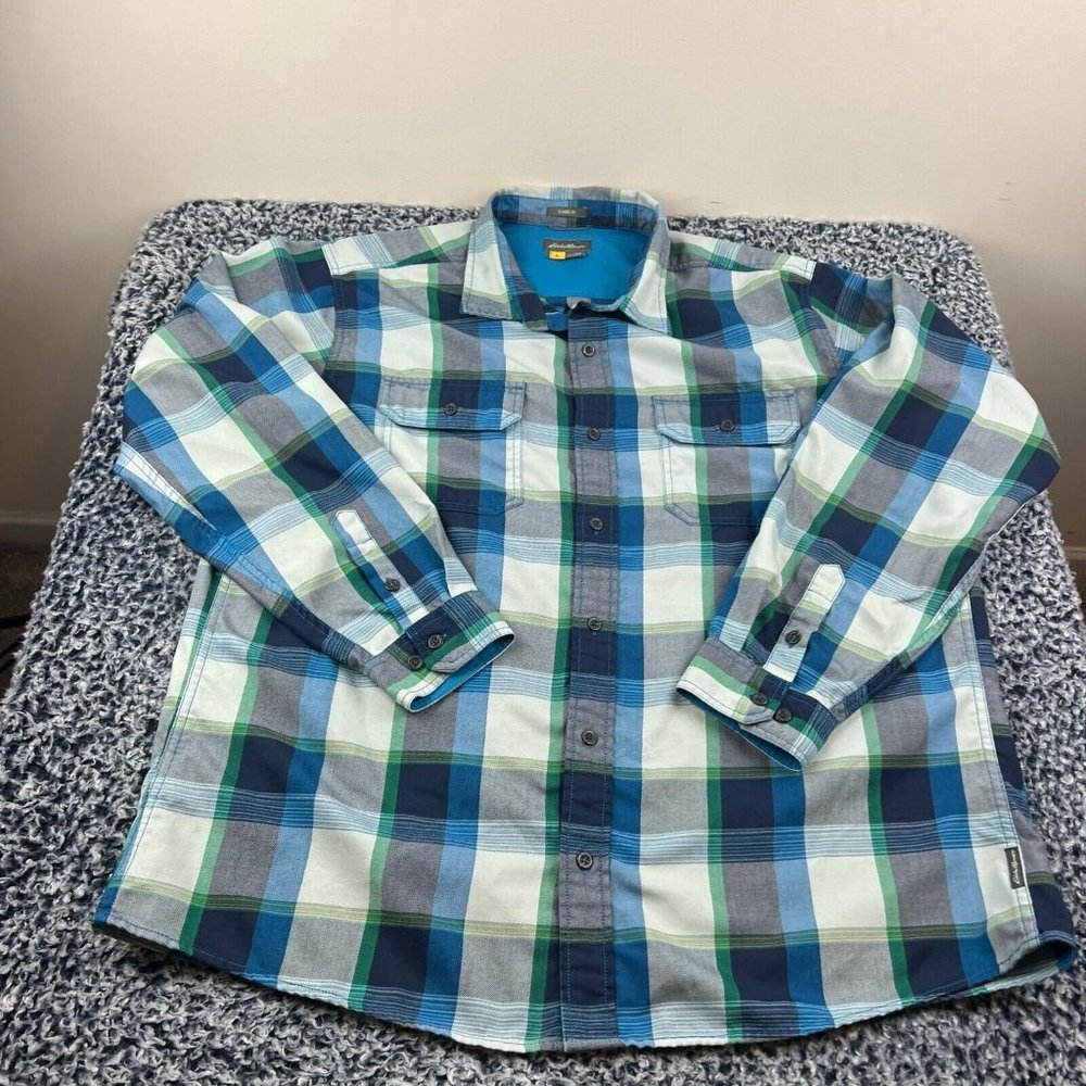 Eddiei Bauer AV Button Up Shirt Mens 2XL XXL Plaid Classic Fit Pockets Outdoors